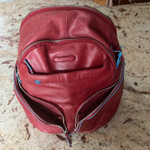 PIQUARDO BACKPACK . - Picture 15 of 16